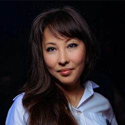 Коновалова-Ким Оксана Яковлевна